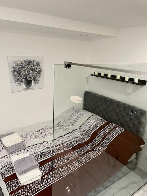 Lovely Apartment In City Center . Belgrad Exterior foto